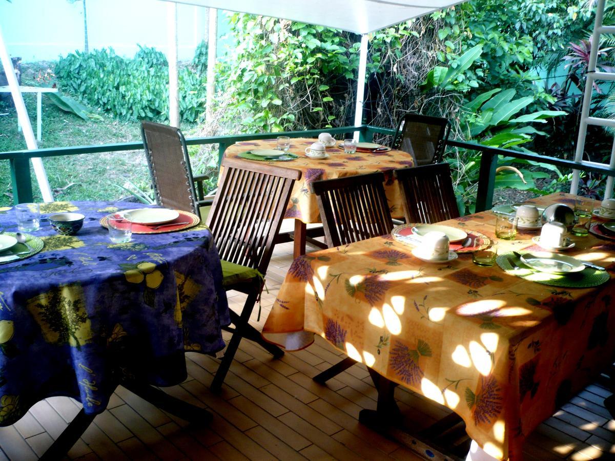 Dos Palmitos Bed And Breakfast Panama-Stad Buitenkant foto