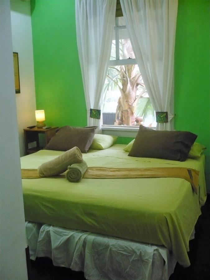Dos Palmitos Bed And Breakfast Panama-Stad Buitenkant foto